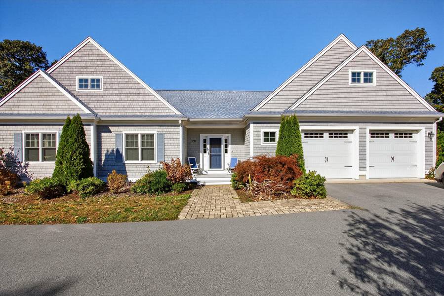 70 Westmoreland Drive, West Falmouth, MA 02540