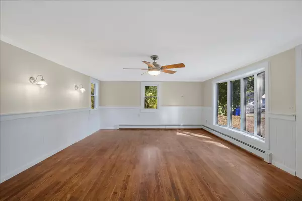 Pocasset, MA 02559,254 Barlows Landing Road