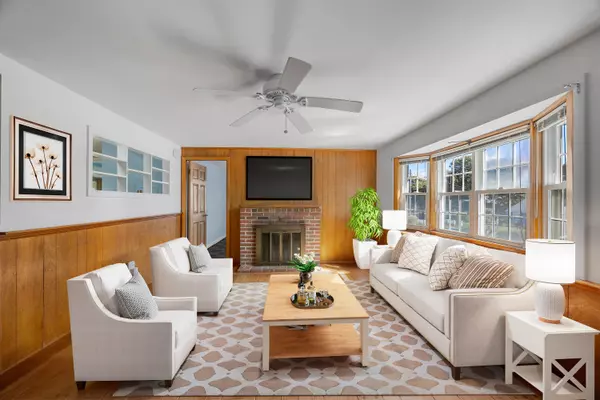 Dennis, MA 02638,12 Spoonbill Road