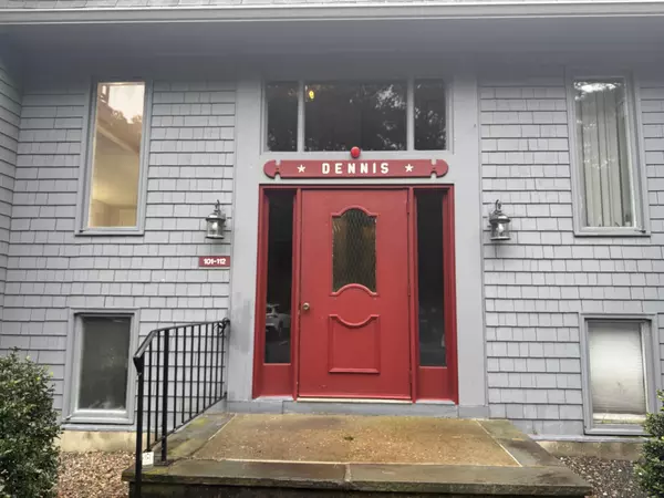 432 Old Chatham Road #APT 103, South Dennis, MA 02660