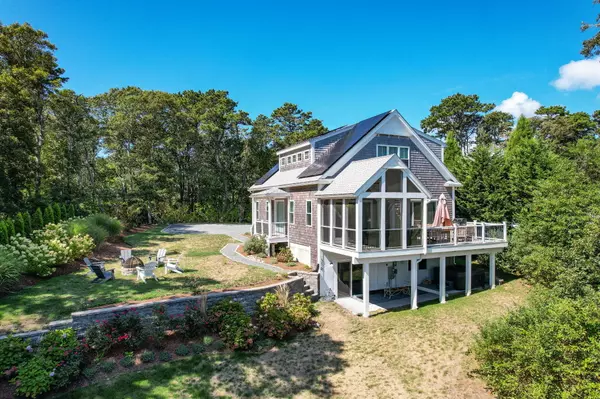 South Chatham, MA 02659,314 Cockle Cove Road