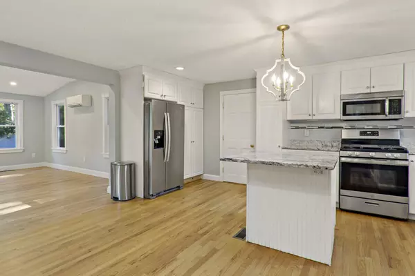 Mashpee, MA 02649,10 Briar Patch Lane