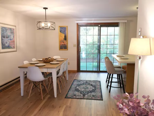 Mashpee, MA 02649,195 Falmouth Road #12F