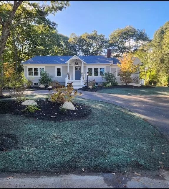 53 Eel River Road, East Falmouth, MA 02536