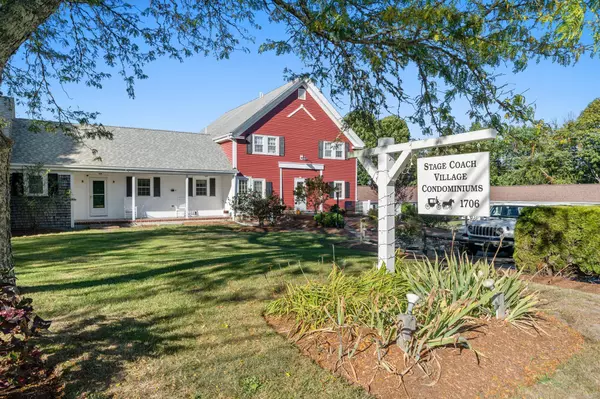 East Dennis, MA 02641,1706 Route 6A #3