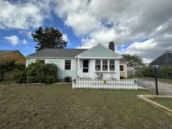 Dennis Port, MA 02639,19 Standish Way