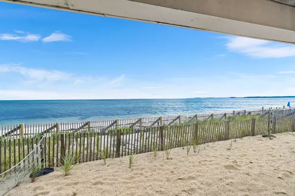 Truro, MA 02666,544 Shore Road #UNIT 3