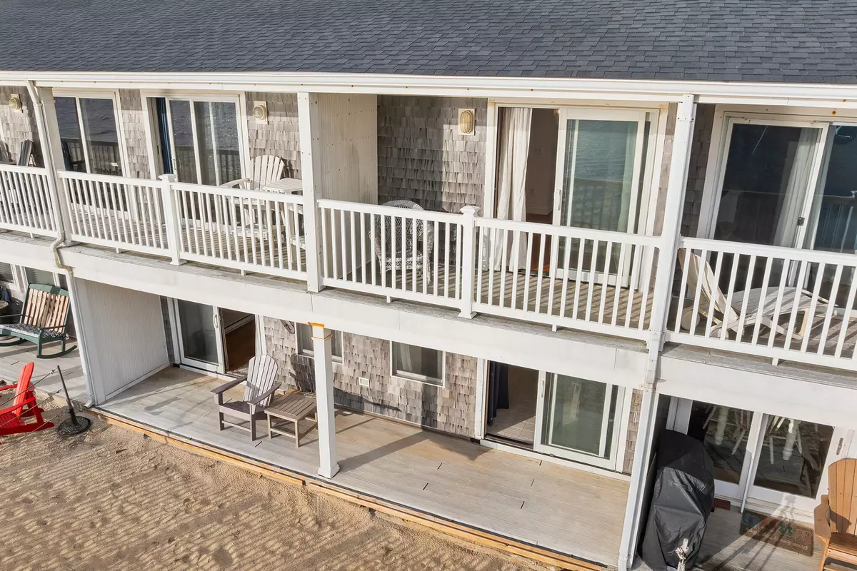 Truro, MA 02666,544 Shore Road #UNIT 3