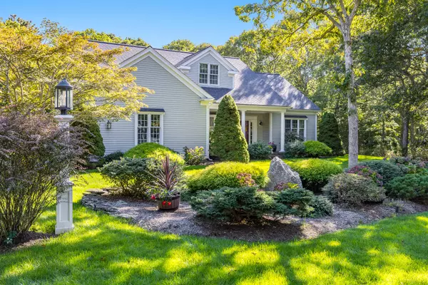 South Dennis, MA 02660,61 Barque Circle