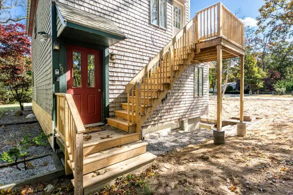 Eastham, MA 02642,50 Silver Oak Road