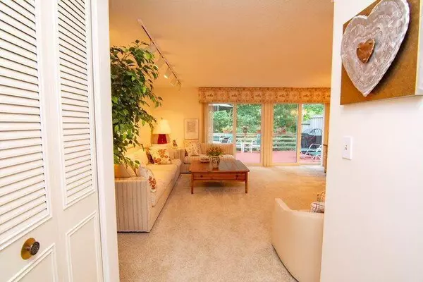 Falmouth, MA 02540,144 Strawberry Meadow #UNIT 144