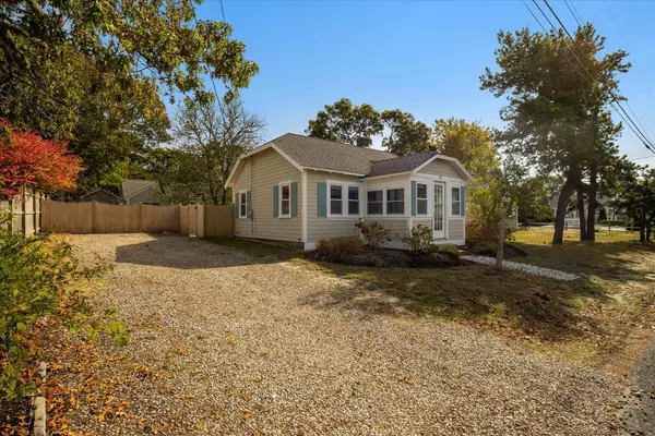 Dennis Port, MA 02639,22 Ferncliff Road