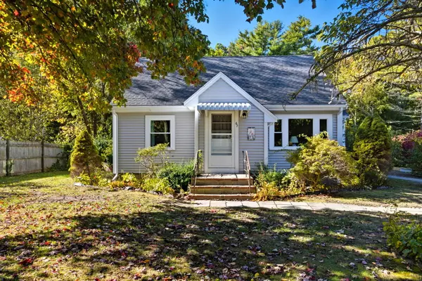 67 Swifts Beach Road, Wareham, MA 02571