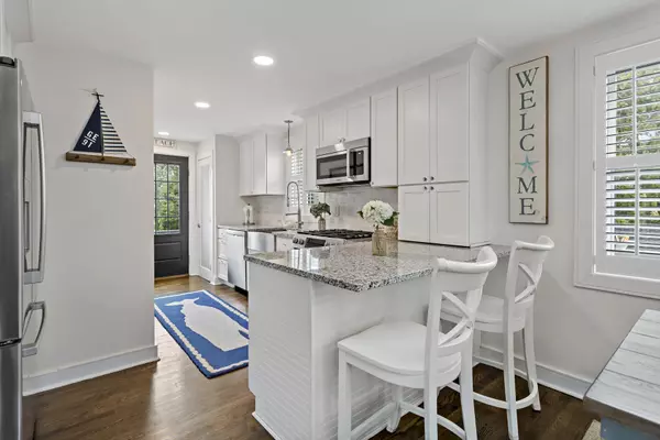 West Yarmouth, MA 02673,15 Webster Road