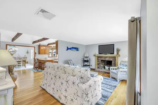 West Yarmouth, MA 02673,58 Hemeon Drive