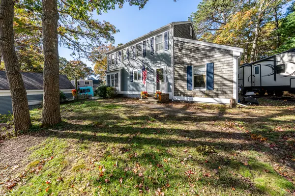 Forestdale, MA 02644,8 W Crossfield Road