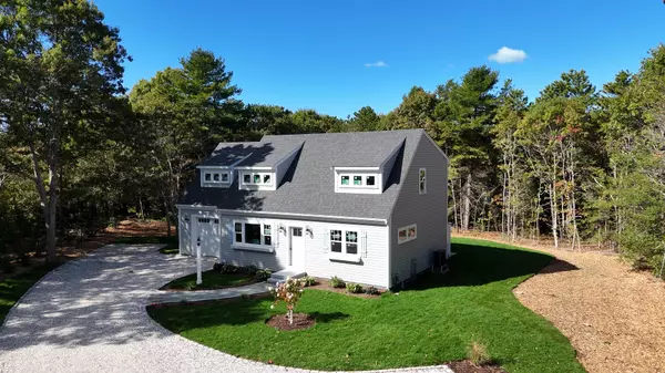 68 Baptiste Lane, Falmouth, MA 02540