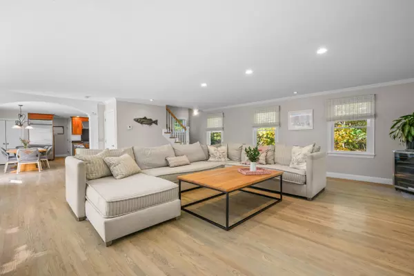 West Barnstable, MA 02668,250 The Plains Road