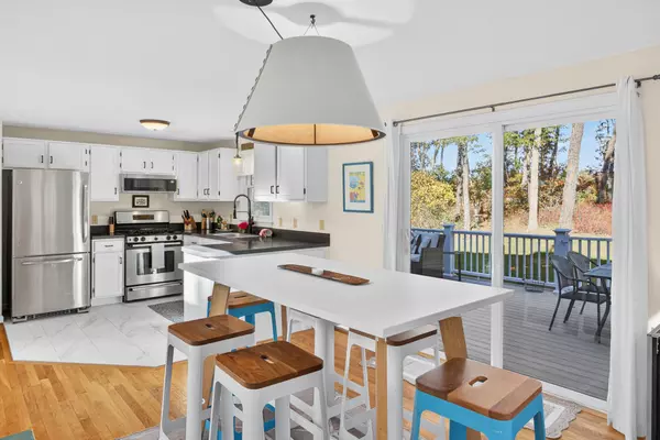 South Dennis, MA 02660,360 Center Street