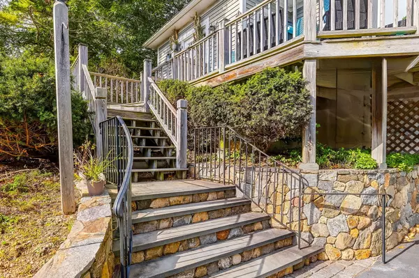 Falmouth, MA 02540,37 Rydal Mount Drive