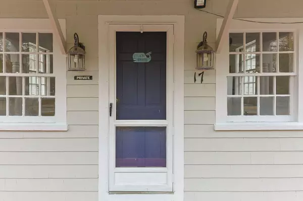 East Sandwich, MA 02537,376 Route 6A #UNIT 17