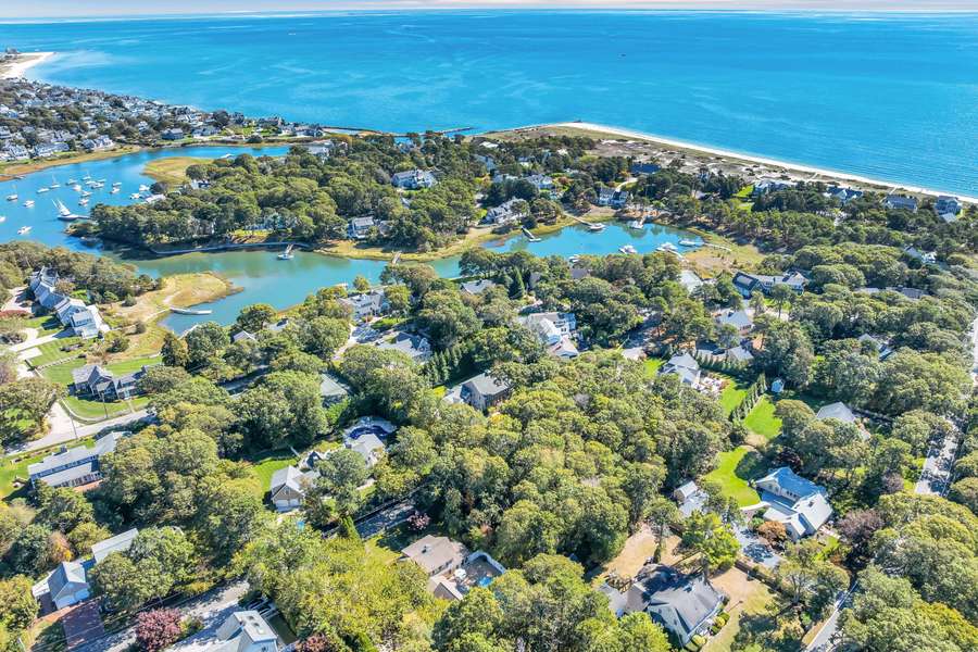 16 Mirasol Lane, Harwich Port, MA 02646
