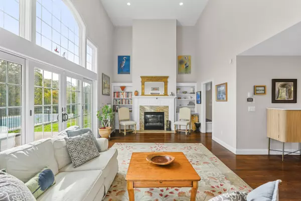 Orleans, MA 02653,15 Morgan's Way