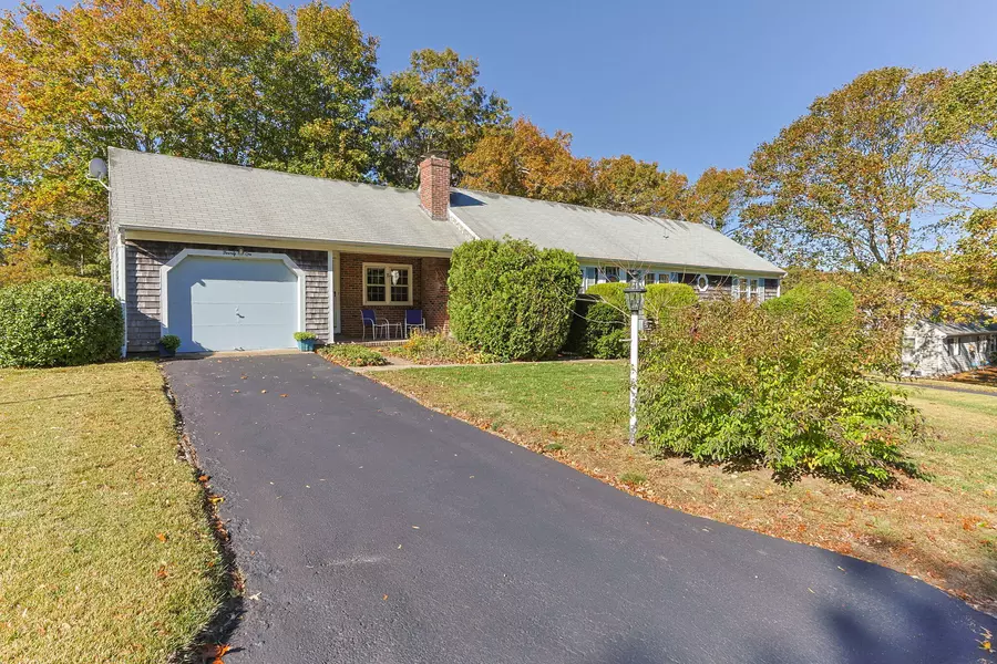 21 Compass Lane, Dennis, MA 02638