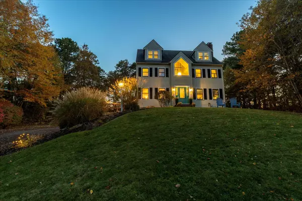 Plymouth, MA 02360,19 Mimosa Circle