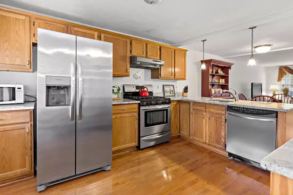 Falmouth, MA 02540,27 Woodview Drive #UNIT C