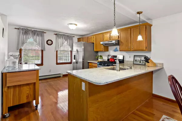 Falmouth, MA 02540,27 Woodview Drive #UNIT C