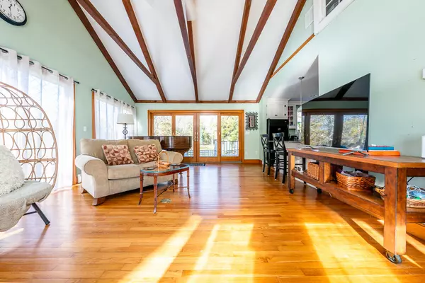 Yarmouth Port, MA 02675,116 Main (Route 6A) Street