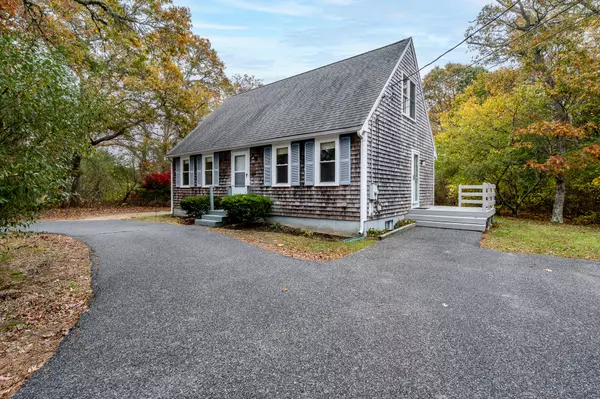 East Falmouth, MA 02536,263 Old Barnstable Road