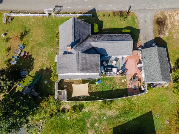 Bourne, MA 02532,44 Cotuit Road