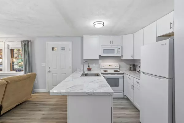 Mashpee, MA 02649,35 Ashumet Road #UNIT 14A