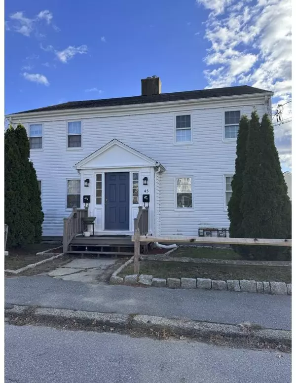 45 Louis Street, Hyannis, MA 02601
