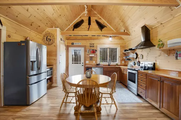 Mashpee, MA 02649,26 Collins Lane