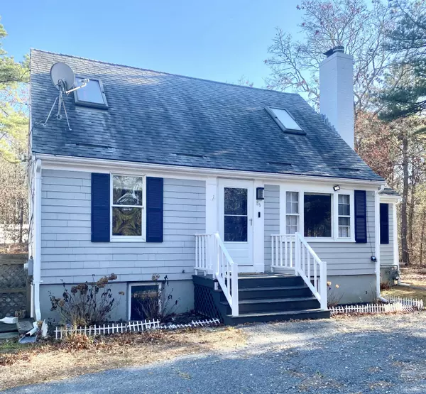 86 Lowell Road, Mashpee, MA 02649