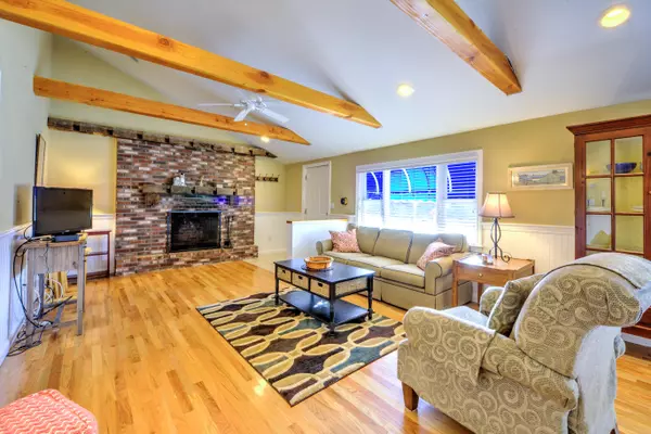 East Sandwich, MA 02537,131 North Shore Boulevard #UNIT 2A