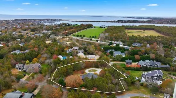 10 Peases Point Road, Edgartown, MA 02539