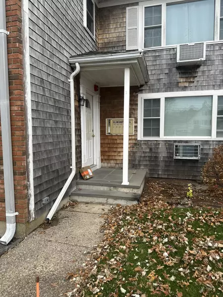 428 Main Street #APT 1-11, West Dennis, MA 02670