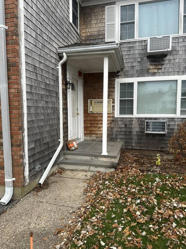 428 Main Street #APT 1-11, West Dennis, MA 02670