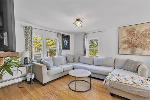 Dennis Port, MA 02639,104 Toms Path