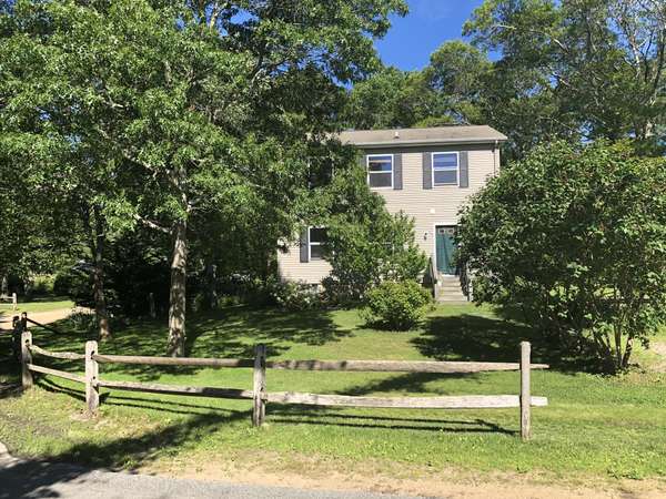 37 Madaline Lane, Vineyard Haven, MA 02568