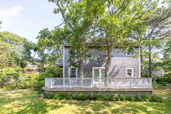 Oak Bluffs, MA 02557,50 Grovedale Road