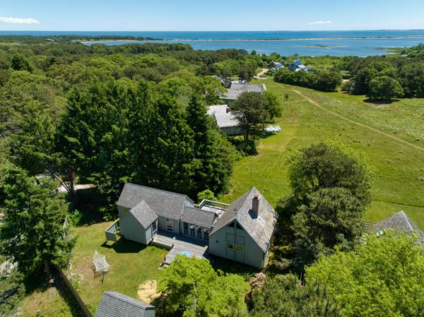 46 Waterview Road, Oak Bluffs, MA 02557