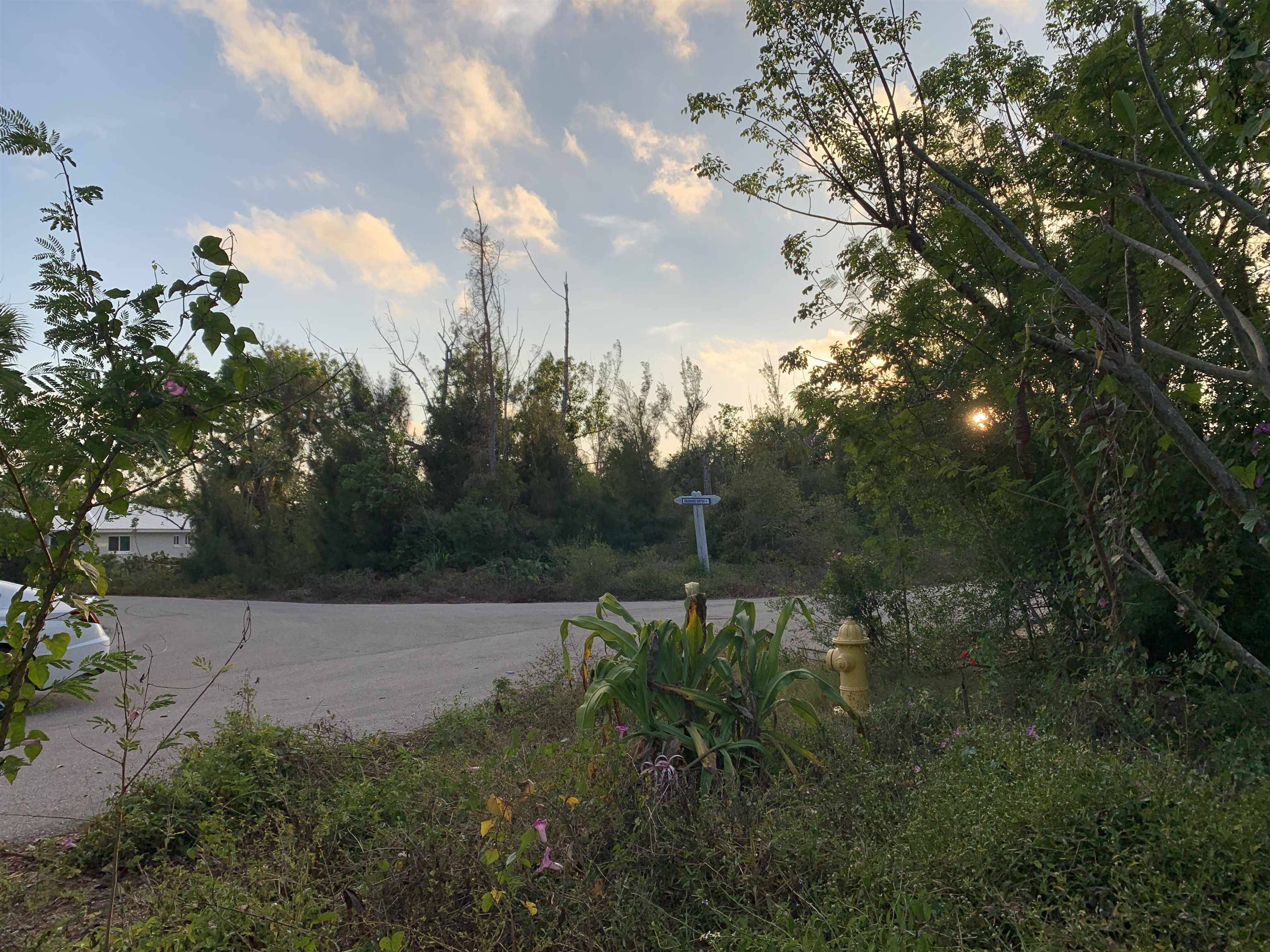 Sanibel, FL 33957,2090 Wild Lime Dr