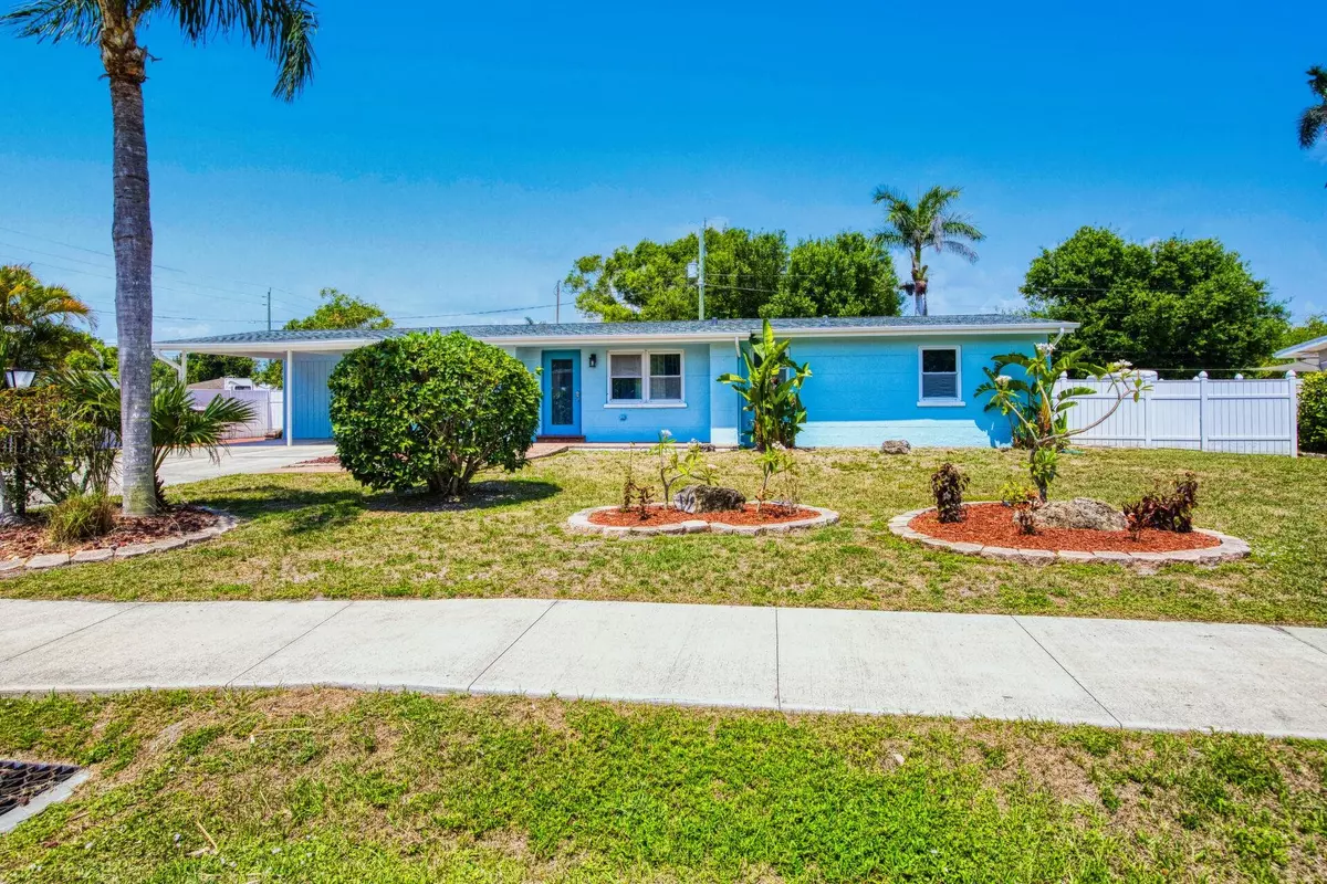 Fort Myers, FL 33901,2970 Holly Rd