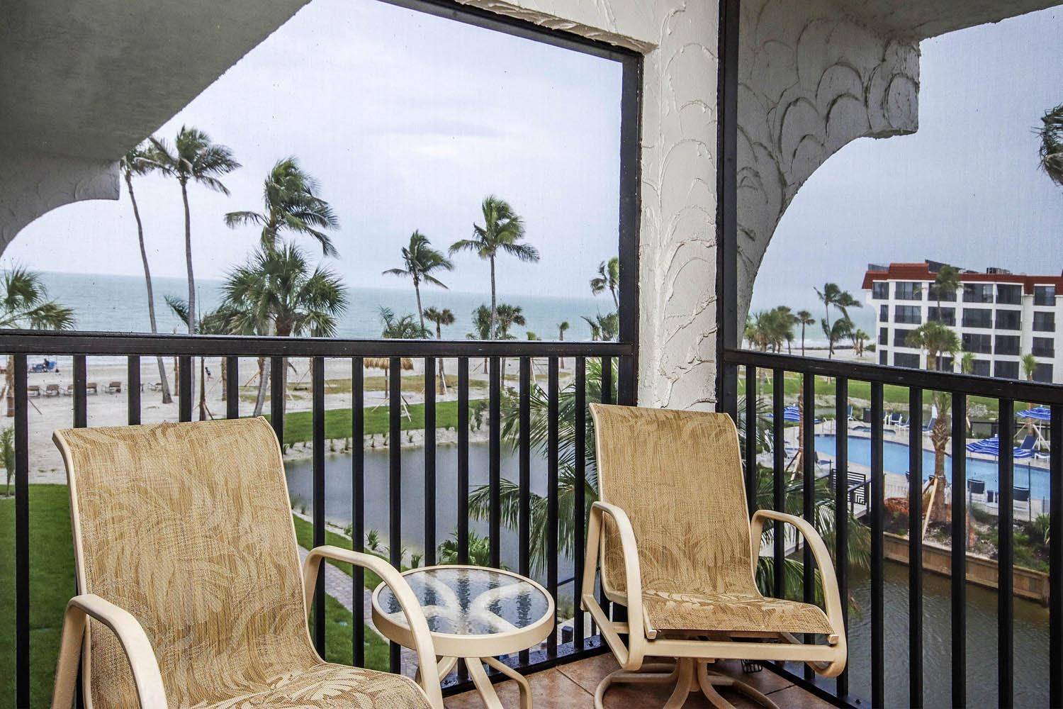 2445 W Gulf Dr #E-32, Sanibel, FL 33957