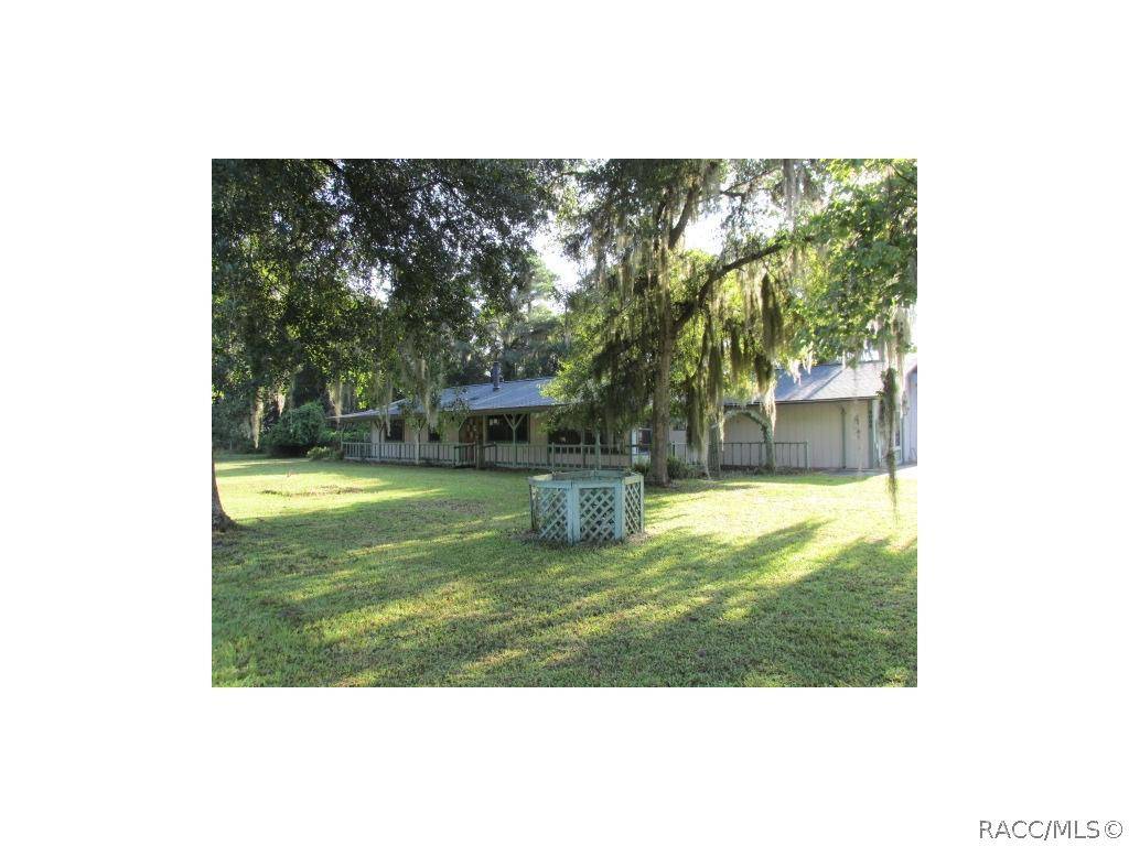 4085 Cr 309, Lake Panasoffkee, FL 33538